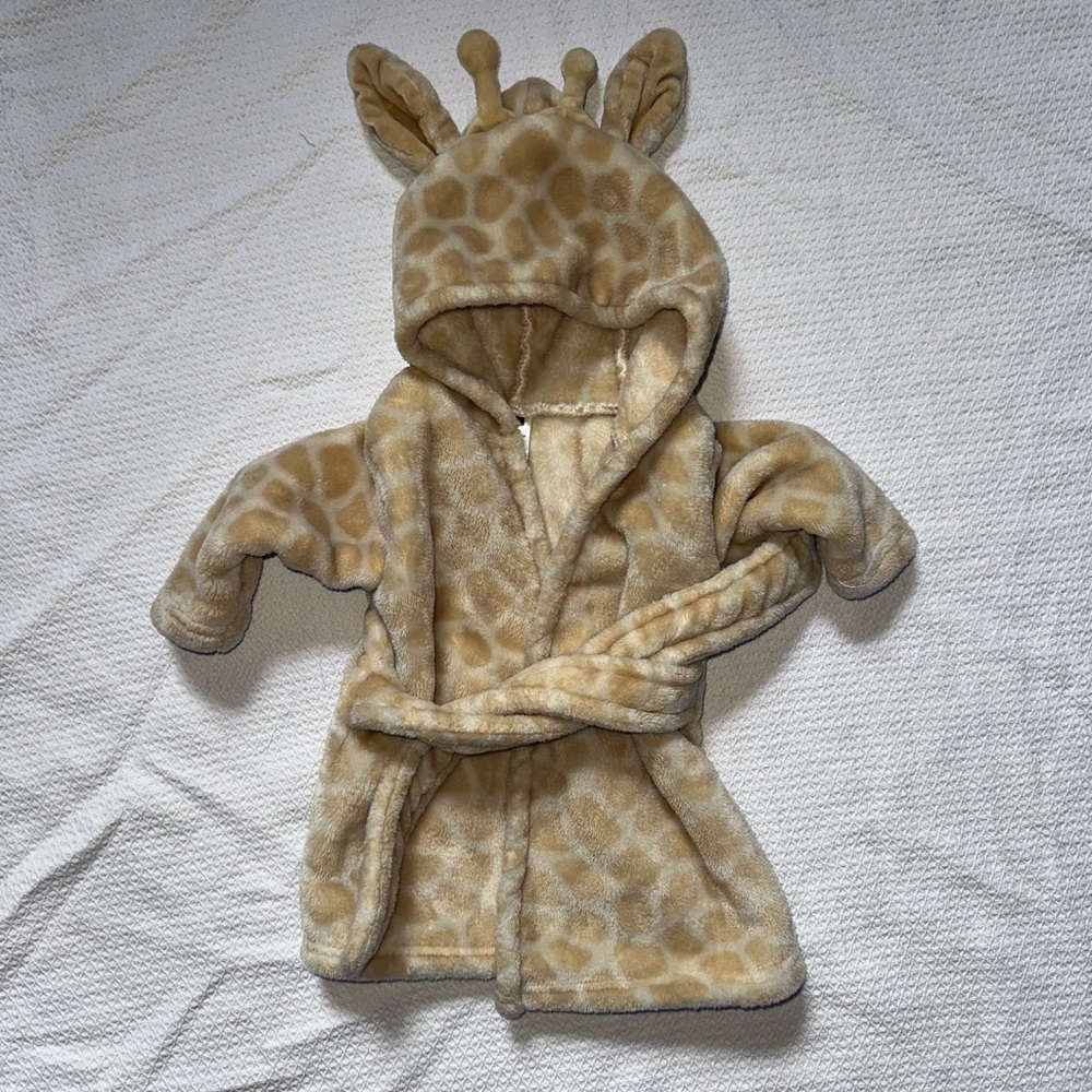 Baby Giraffe Hooded Plush Bathrobe 0–9 Months Soft Fleece Animal Robe